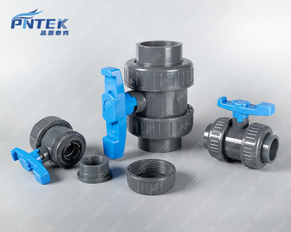An exploded view of a true union ball valve showing the body, union nuts, and O-rings