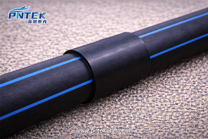 Black HDPE socket fusion coupling for pipes