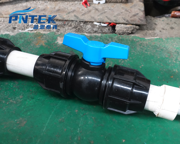 A high-quality image of the Pntek exclusive design PP Compression Ball Valve